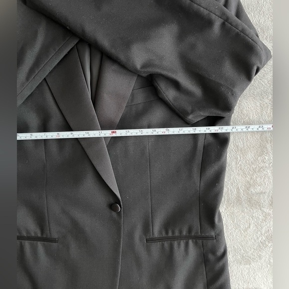 Neil Allyn Formal Collection Black Tuxedo blazer Jacket Size 40R - Picture 5 of 9